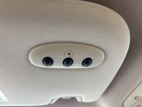 Used 2014 Ford Fusion SE w/ Equipment Group 202A image 25