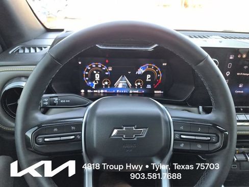 Used 2024 Chevrolet Colorado ZR2 w/ ZR2 Convenience Package III AWD/4WD image 29