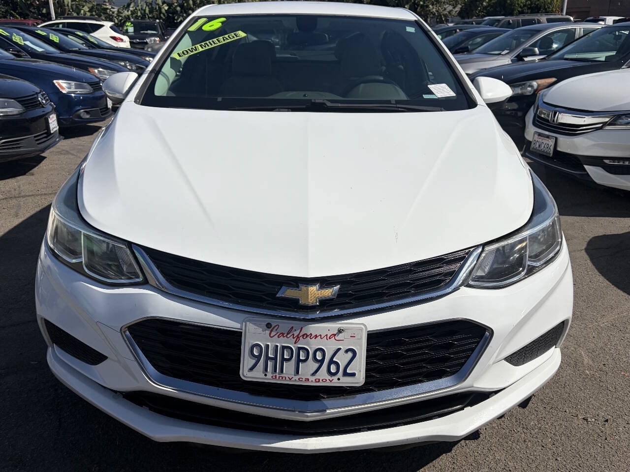 Used 2016 Chevrolet Cruze LS FWD image 3