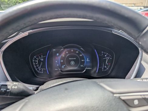 Used 2019 Hyundai Santa Fe Limited AWD/4WD image 18