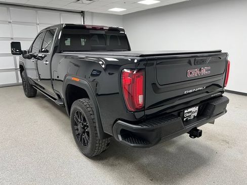 Used 2021 GMC Sierra 3500 Denali w/ Denali Black Diamond Edition AWD/4WD image 8