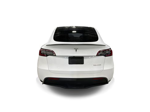 Certified 2023 Tesla Model Y Performance AWD/4WD image 5