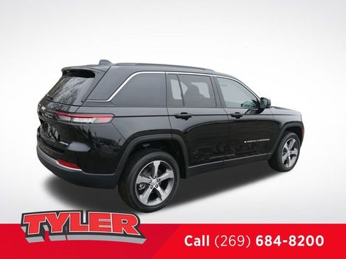 New 2026 Jeep Grand Cherokee Limited AWD/4WD image 8