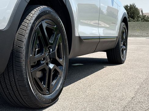 Used 2025 Kia Telluride SX Prestige X-Line AWD/4WD image 16