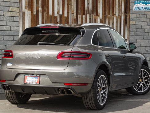 Used 2017 Porsche Macan Turbo AWD/4WD image 7