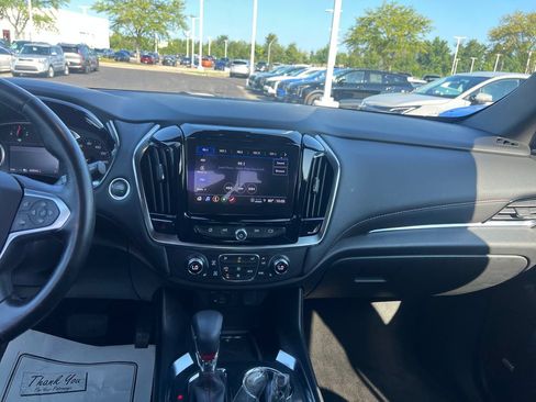 Used 2023 Chevrolet Traverse RS w/ LPO, Floor Liner Package AWD/4WD image 12