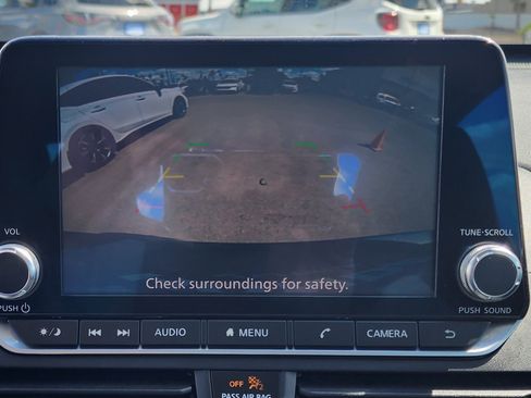 Used 2019 Nissan Altima 2.5 S FWD image 10