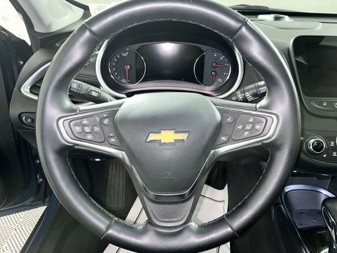 Used 2024 Chevrolet Malibu LT FWD image 16