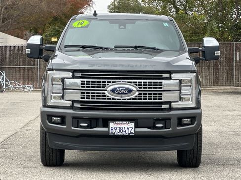 Certified 2019 Ford F350 Platinum w/ Platinum Ultimate Package image 9