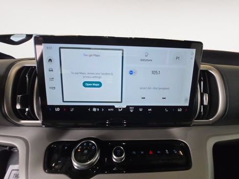 Certified 2025 Ford Expedition Active AWD/4WD image 15