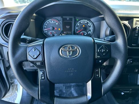 Used 2019 Toyota Tacoma SR5 image 16