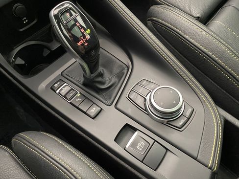 Certified 2023 BMW X2 xDrive28i w/ Edition Goldplay image 18