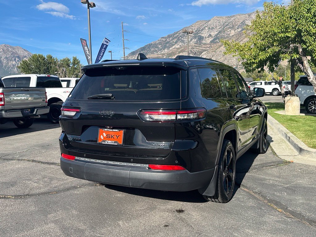 Used 2023 Jeep Grand Cherokee L Limited w/ Luxury Tech Group II AWD/4WD image 6
