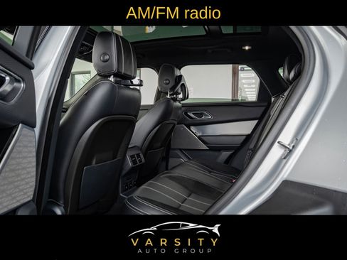 Used 2019 Land Rover Range Rover Velar R-Dynamic SE image 11