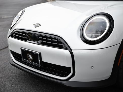 New 2026 MINI Cooper 2-Door Hardtop image 12