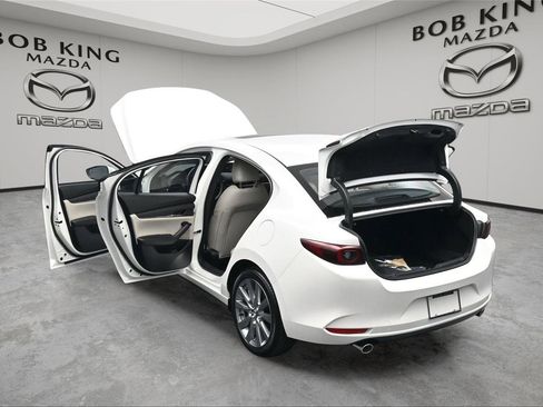 New 2026 MAZDA MAZDA3 2.5 S Sedan w/ Preferred Pkg FWD image 20