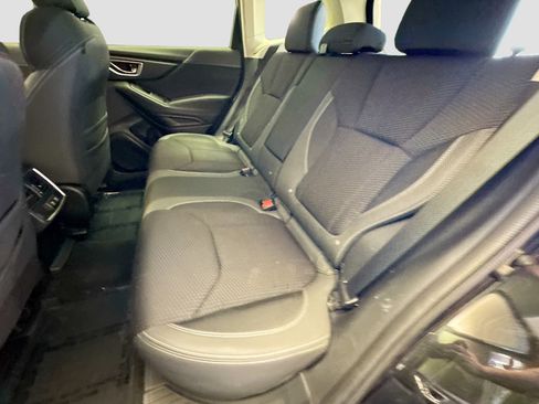 Used 2022 Subaru Forester Premium image 14