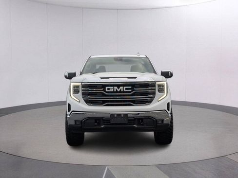 Used 2022 GMC Sierra 1500 SLT w/ SLT Premium Package AWD/4WD image 10