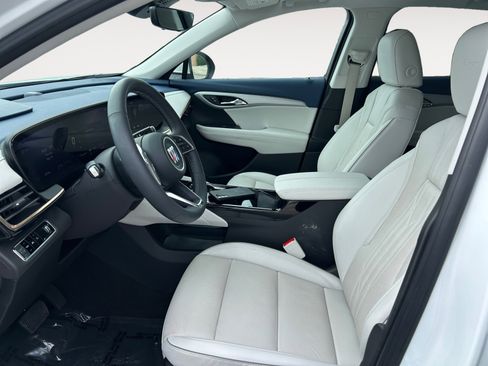 Used 2025 Buick Envision Avenir AWD/4WD image 20