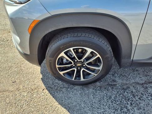 Used 2025 Chevrolet TrailBlazer LT image 36