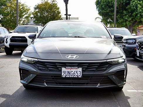 Used 2025 Hyundai Elantra Sport w/ Cargo Package FWD image 5