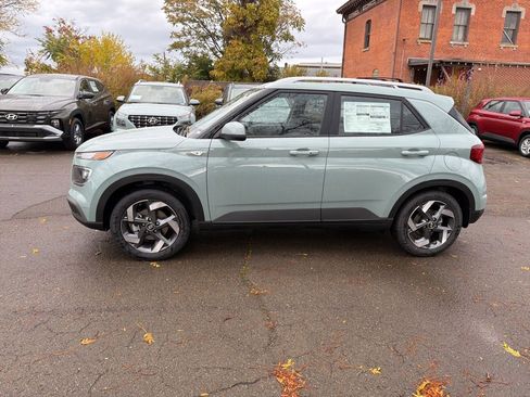 New 2026 Hyundai Venue SEL image 4