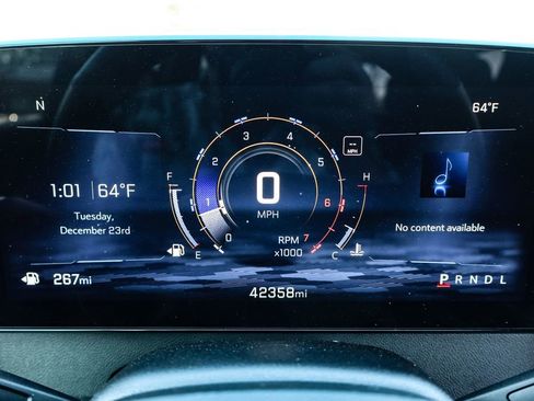 Certified 2024 Chevrolet Traverse LT image 30