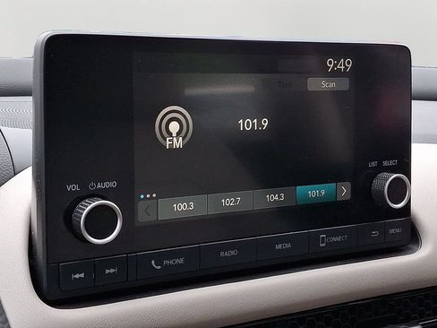 Used 2024 Honda HR-V LX image 19