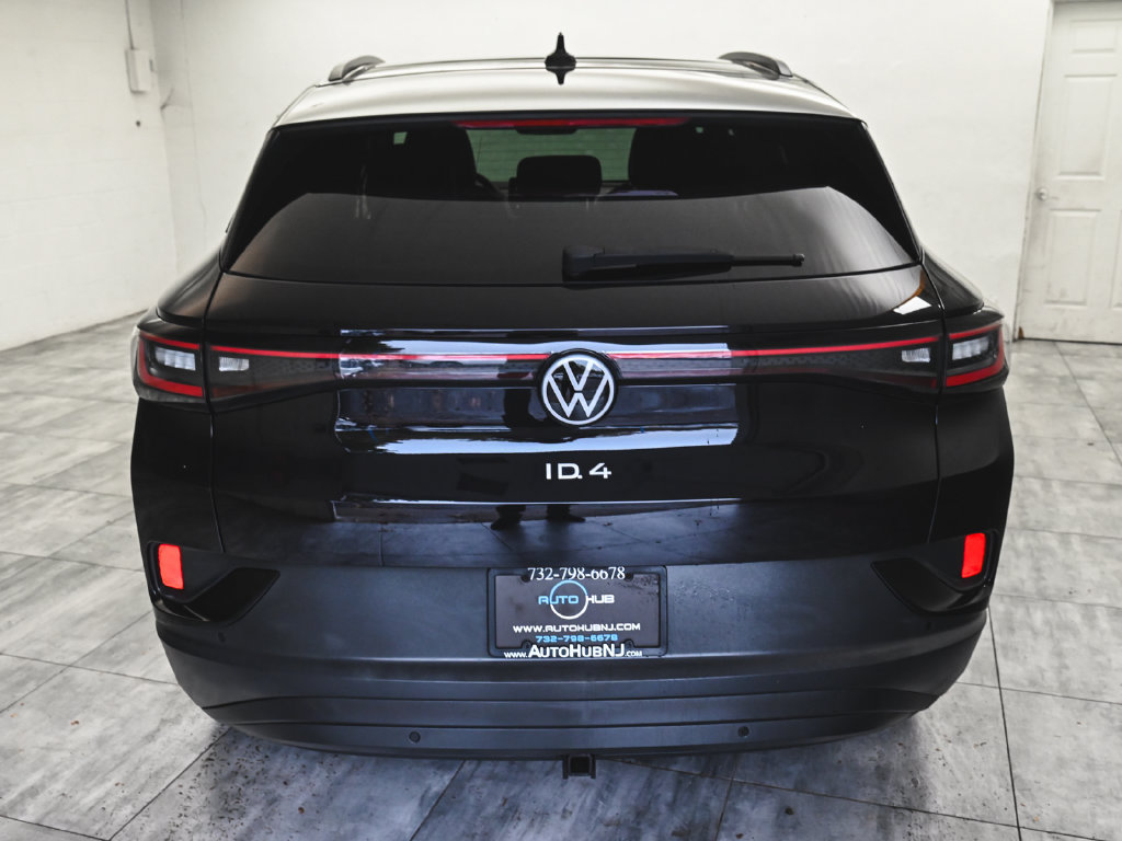 Used 2023 Volkswagen ID.4 Pro S AWD/4WD image 5