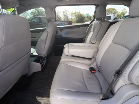 Used 2022 Honda Odyssey EX-L image 16