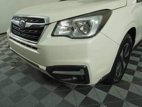 Used 2018 Subaru Forester 2.5i Premium AWD/4WD image 11