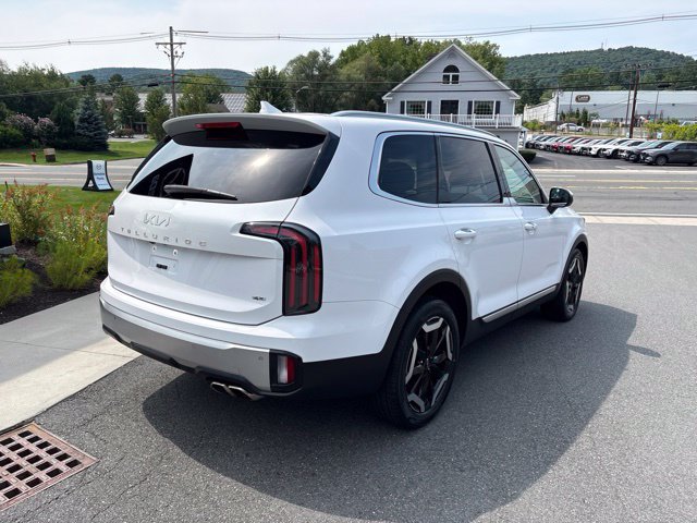Used 2024 Kia Telluride EX AWD/4WD image 7