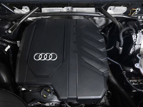 Used 2024 Audi Q5 2.0T Premium w/ Convenience Package AWD/4WD image 22
