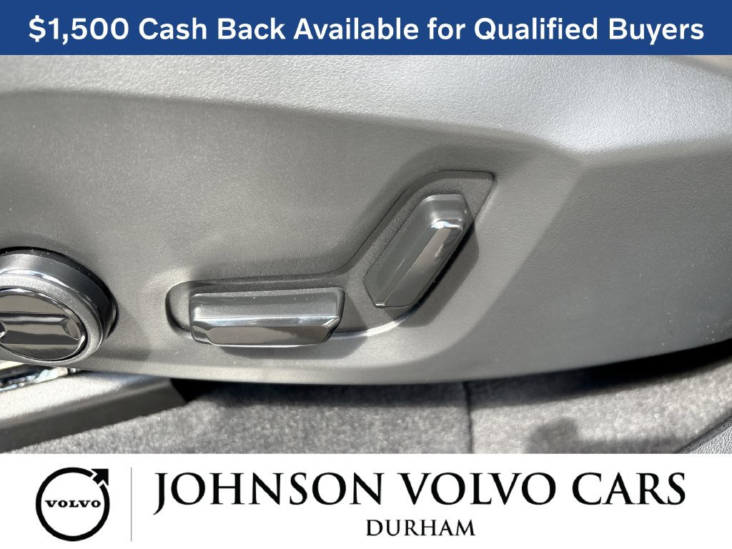 New 2026 Volvo XC90 T8 Plus w/ Protection Package Premier AWD/4WD image 14