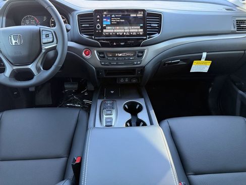 New 2026 Honda Ridgeline RTL image 13