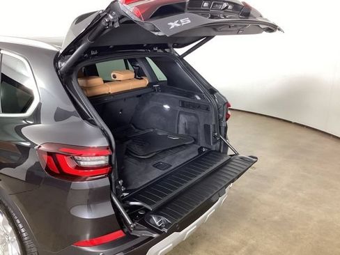 Used 2023 BMW X5 xDrive40i w/ Premium Package AWD/4WD image 25