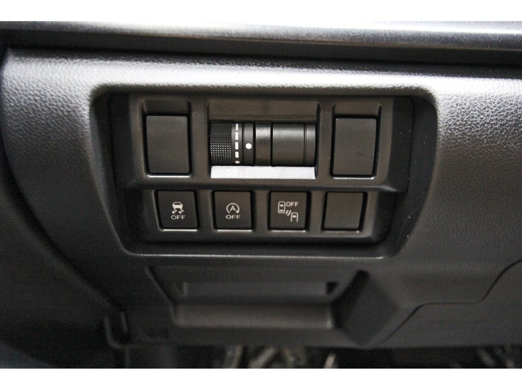 Used 2023 Subaru Crosstrek 2.5i Sport AWD/4WD image 23
