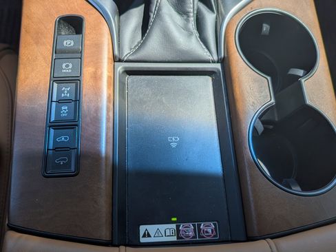 Used 2024 Lexus LX 600 4WD w/ Appearance Package image 29