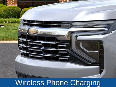New 2026 Chevrolet Suburban Premier image 13