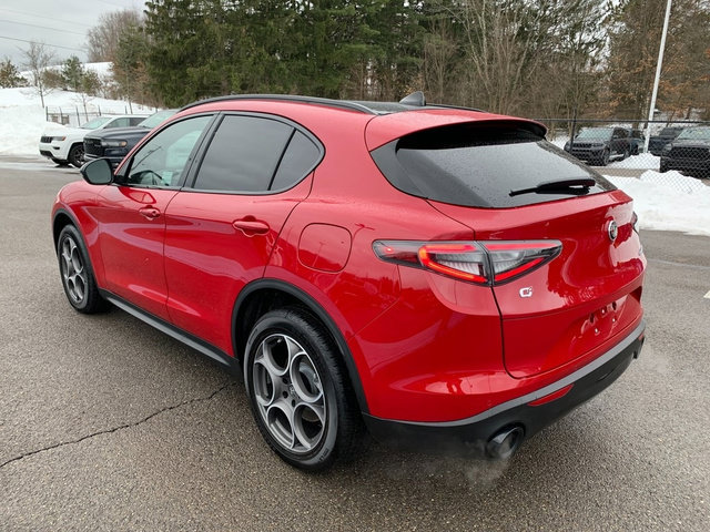 New 2026 Alfa Romeo Stelvio Sprint AWD/4WD image 3