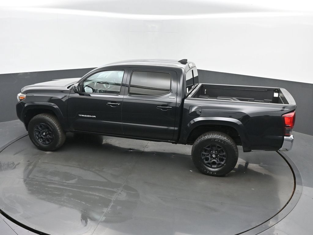 Used 2019 Toyota Tacoma SR5 RWD image 41