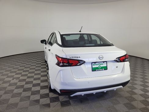 Used 2025 Nissan Versa S w/ Trunk Package FWD image 6