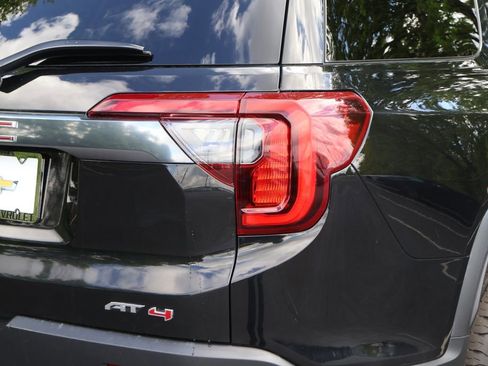 Used 2023 GMC Acadia AT4 AWD/4WD image 8