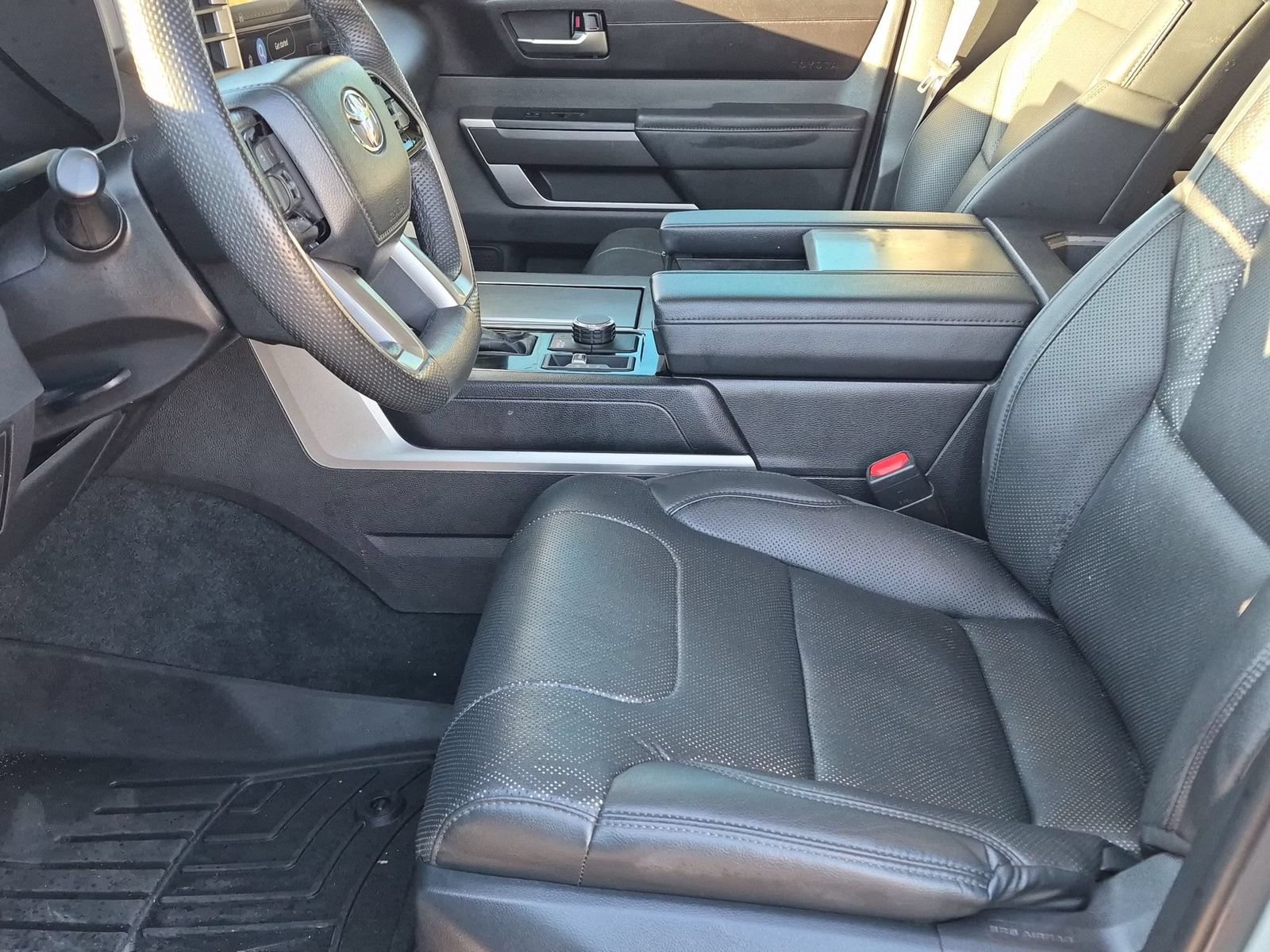 Used 2024 Toyota Sequoia SR5 w/ SR5 Premium Package AWD/4WD image 14