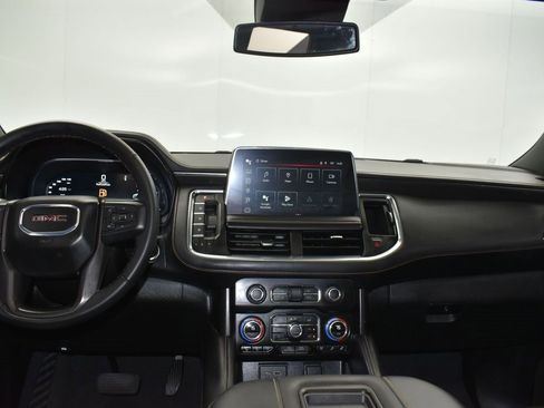 Used 2024 GMC Yukon AT4 image 19