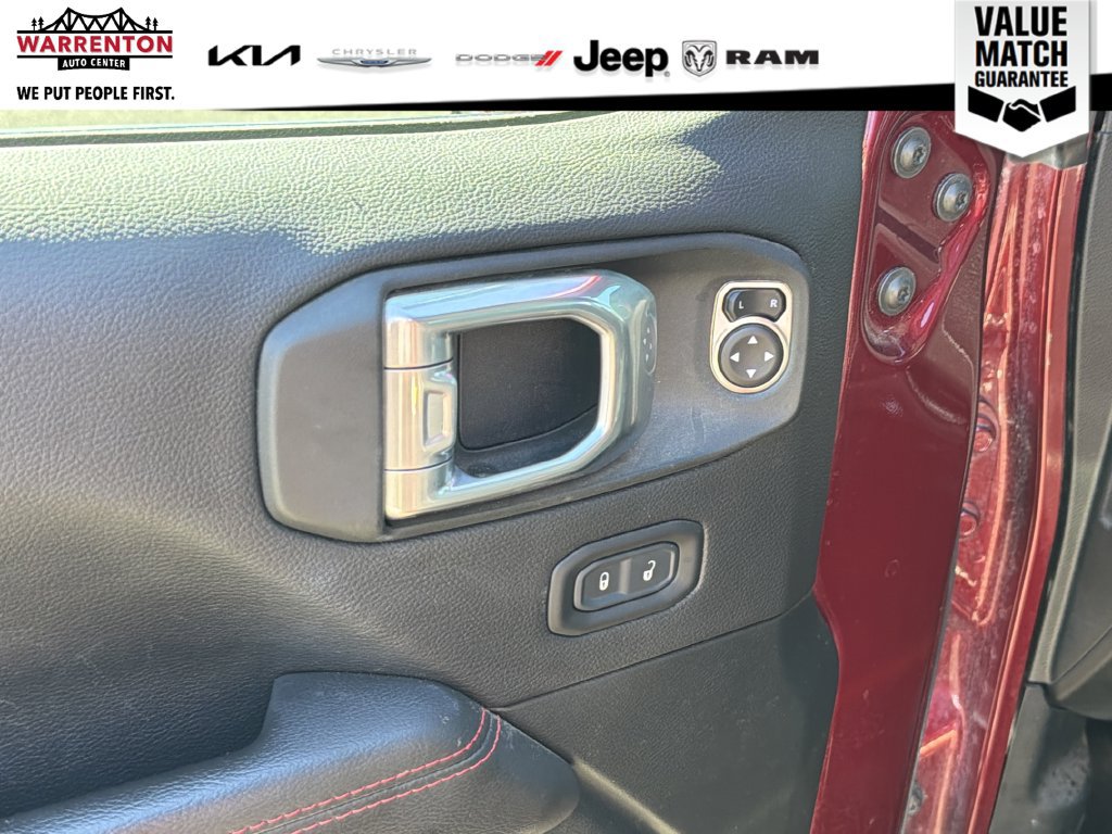 Used 2021 Jeep Wrangler Unlimited Rubicon AWD/4WD image 17