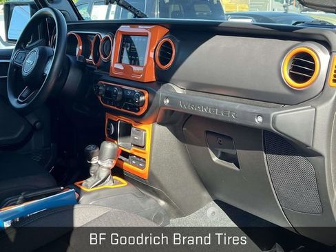 Certified 2022 Jeep Wrangler Unlimited Sport image 24