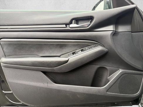 Used 2019 Nissan Altima 2.5 S image 10