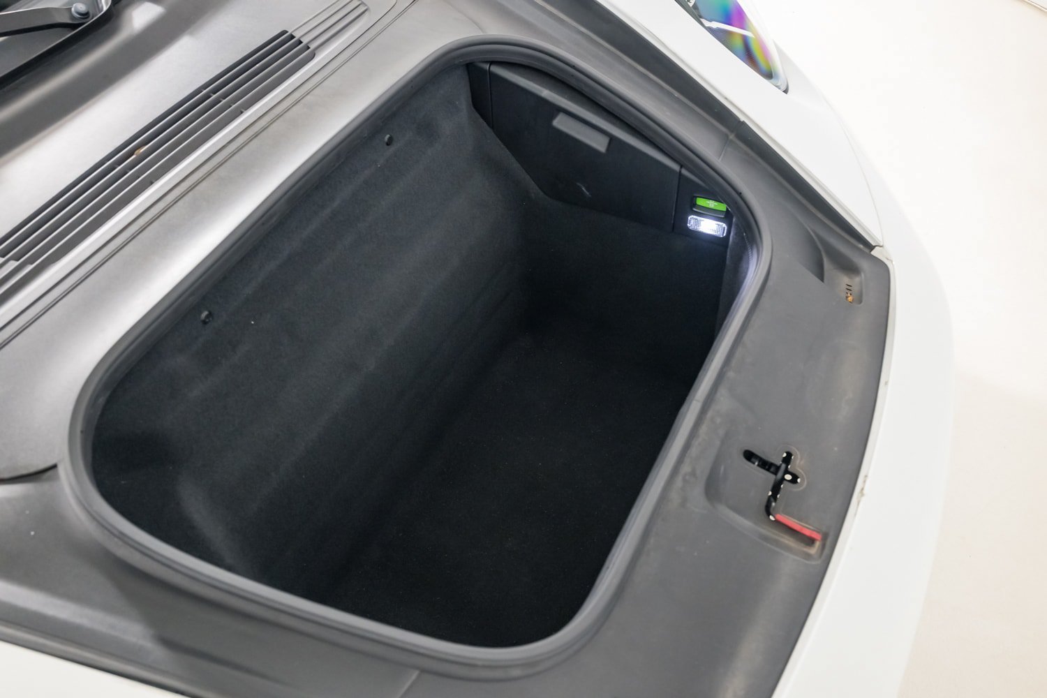 Used 2022 Porsche 911 Carrera RWD image 39
