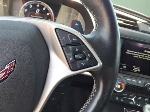 Used 2014 Chevrolet Corvette Stingray Convertible w/ 3LT Preferred Equipment Group RWD image 18